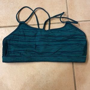 Lululemon sport bra